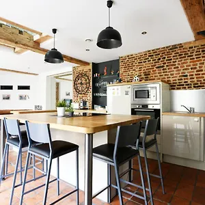 https://maison-parking-exterieur-vieux-lille-24h-24h-access.lillehotels.org